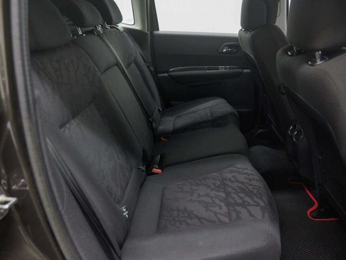 Купить Peugeot 3008, 2012, 143 593 км, фото №9