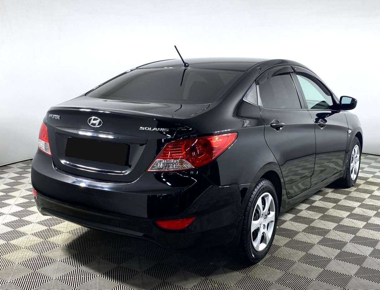Купить Hyundai Solaris, 2013, 142 000 км, фото №5