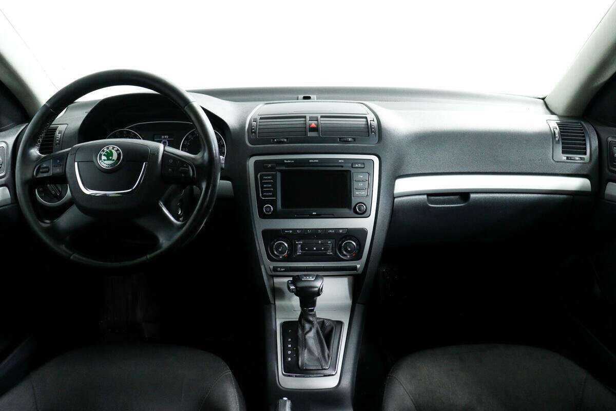 Купить Skoda Octavia, 2012, 420 240 км, фото №11