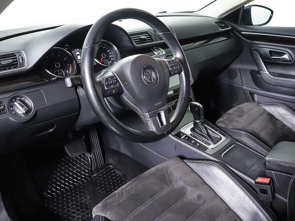 Купить Volkswagen Passat CC, 2013, 130 120 км, фото №13