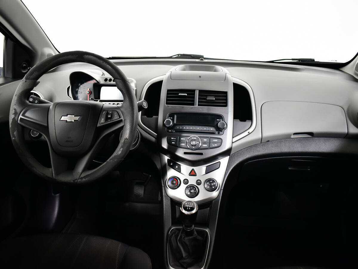 Купить Chevrolet Aveo, 2014, 159 686 км, фото №10
