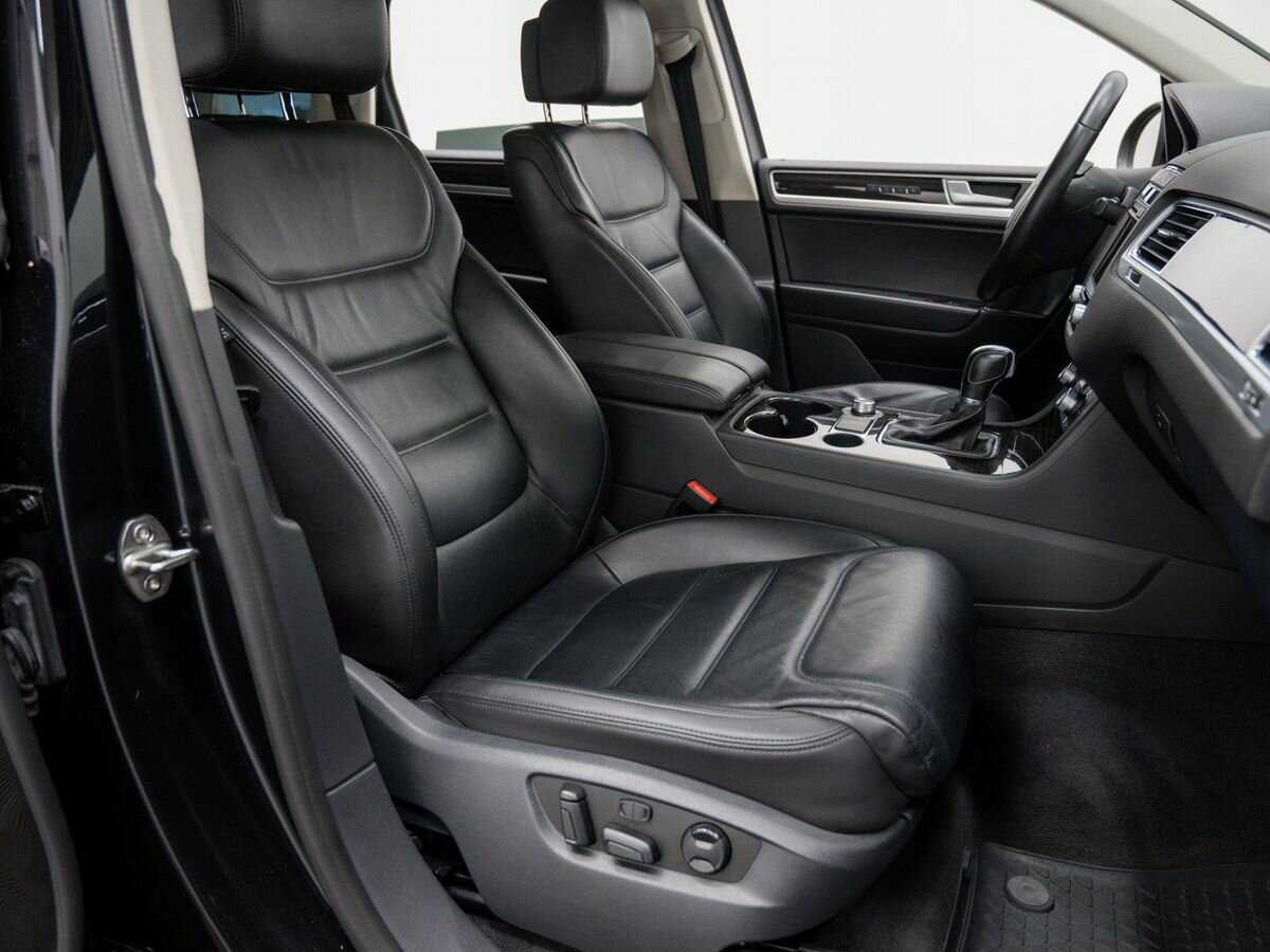 Купить Volkswagen Touareg, 2016, 151 040 км, фото №8