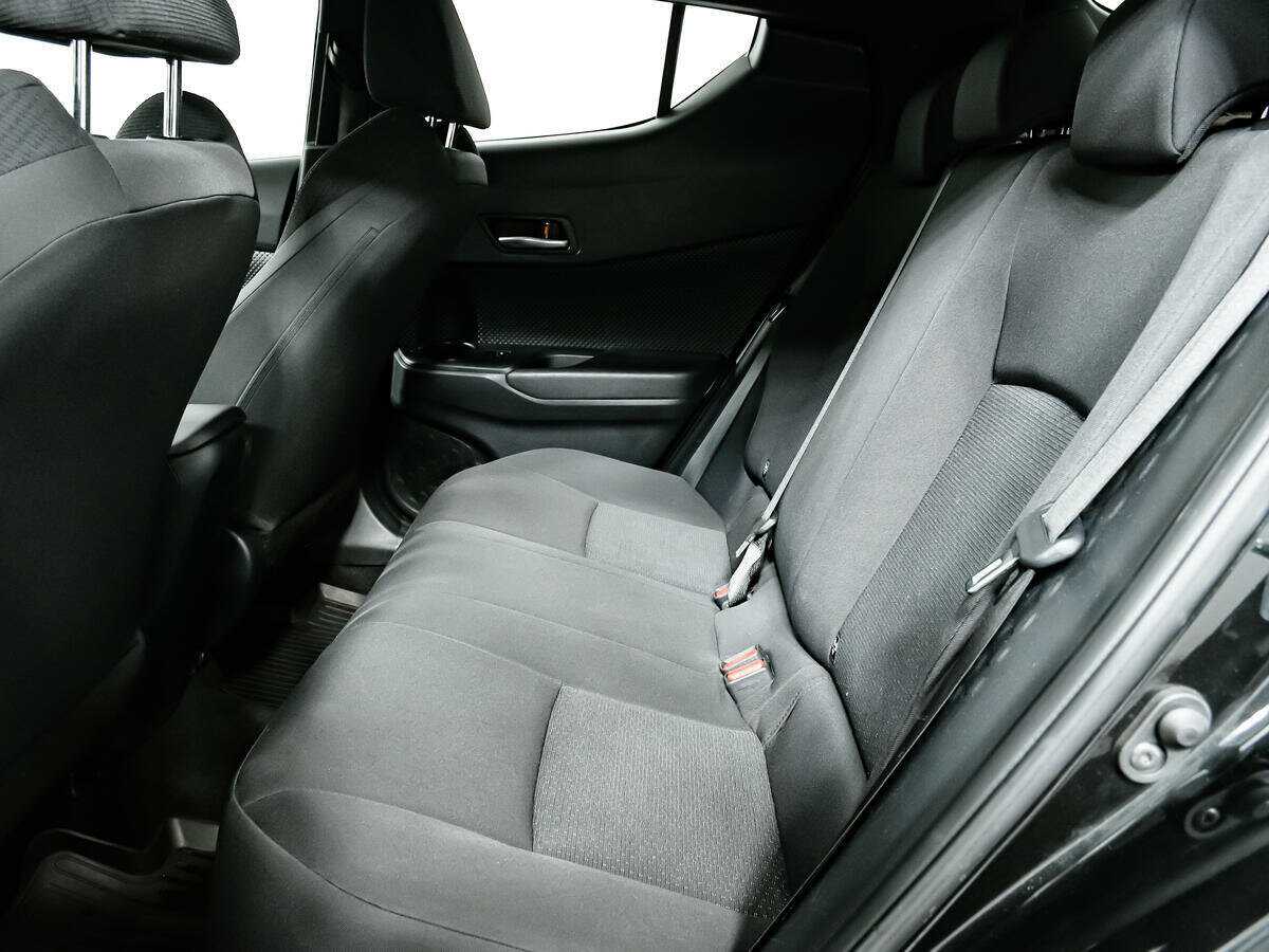 Купить Toyota C-HR, 2018, 67 869 км, фото №12