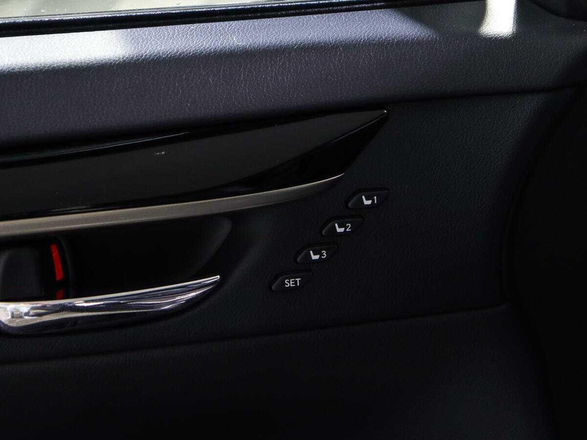 Купить Lexus ES 250, 2014, 76 139 км, фото №21