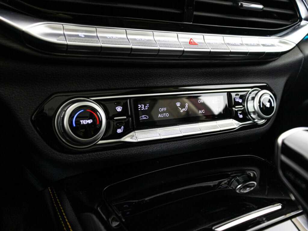 Купить FAW Bestune T77, 2023, 8 816 км, фото №17