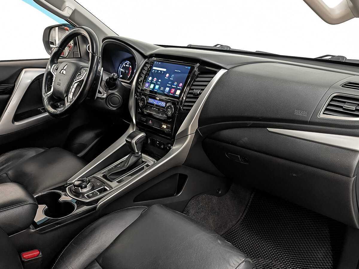 Купить Mitsubishi Pajero Sport, 2017, 173 962 км, фото №11