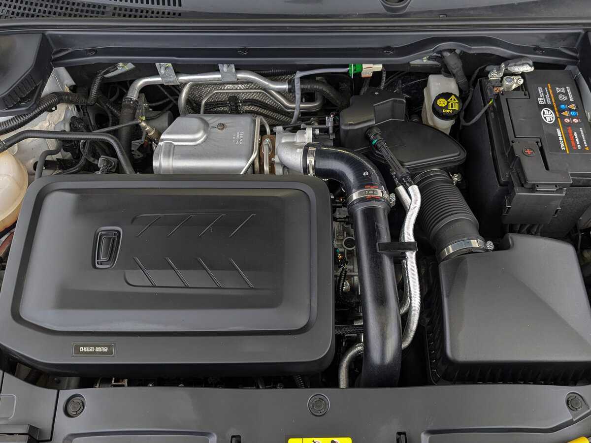 Купить FAW Bestune B70, 2023, 27 301 км, фото №9