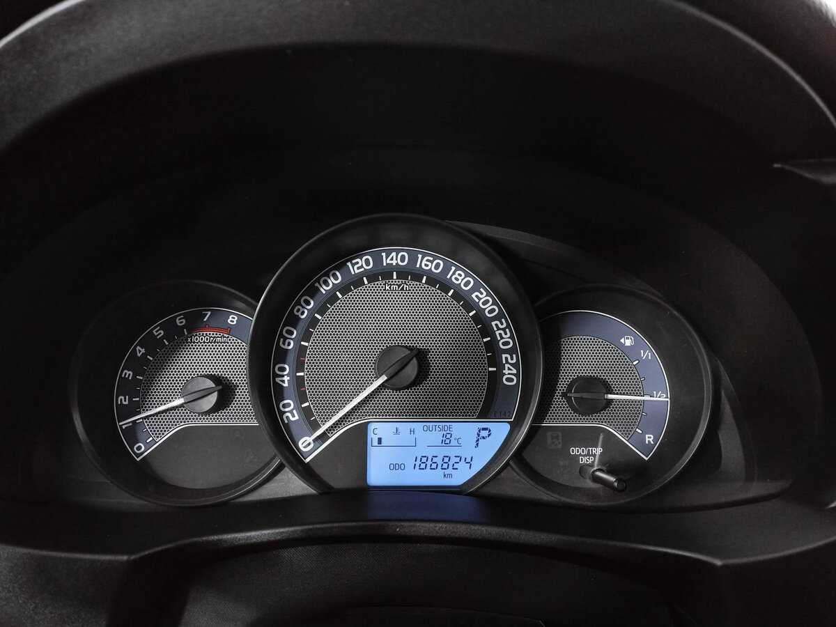 Купить Toyota Corolla, 2013, 186 807 км, фото №12