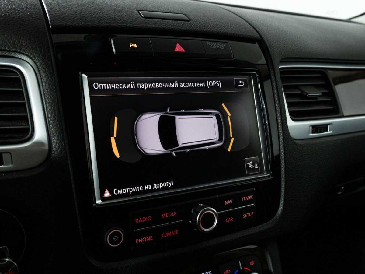 Купить Volkswagen Touareg, 2012, 329 160 км, фото №17