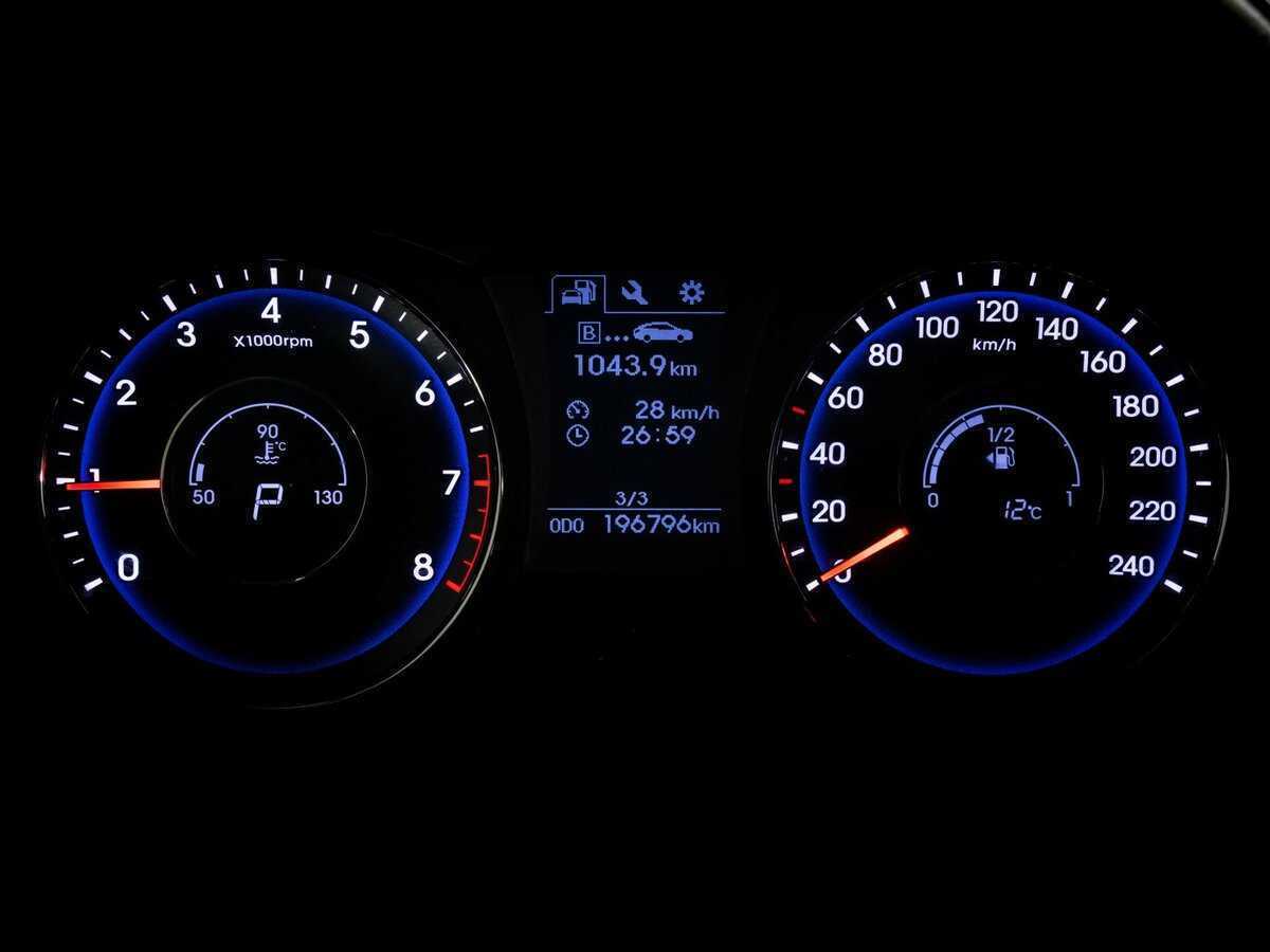 Купить Hyundai i40, 2016, 196 789 км, фото №21