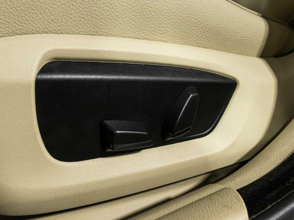 Купить BMW 5 серии 520i, 2014, 132 433 км, фото №17