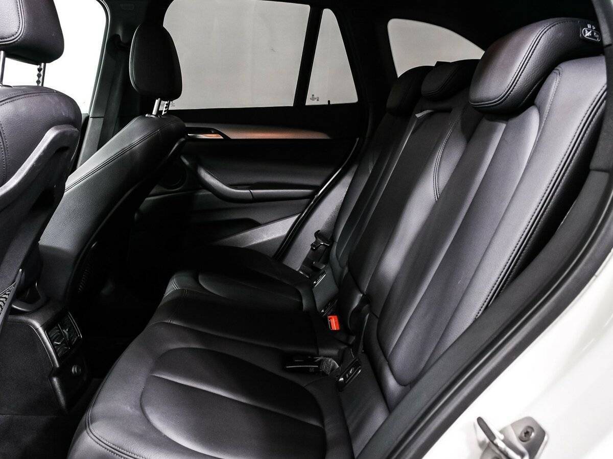 Купить BMW X1 20i xDrive, 2016, 76 430 км, фото №12