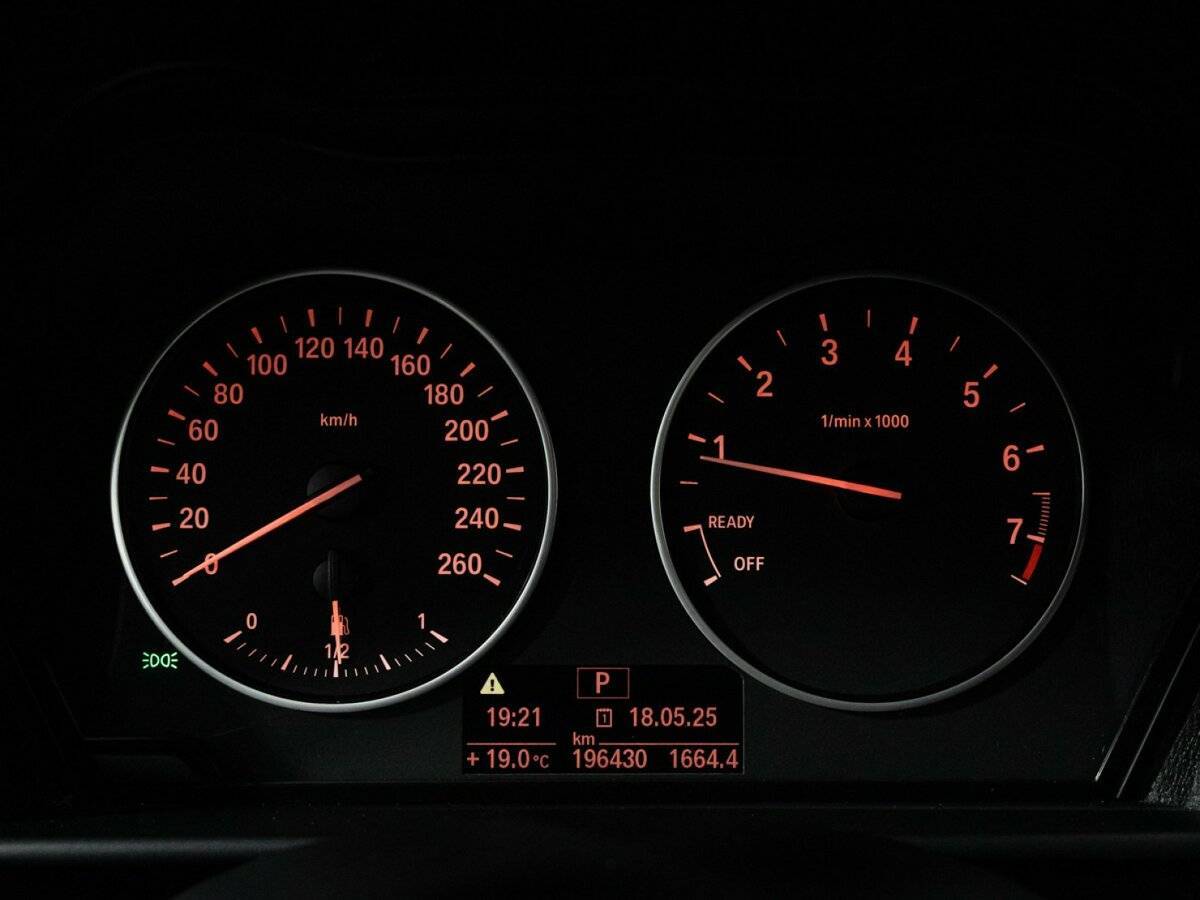 Купить BMW 1 серии 116i, 2013, 196 427 км, фото №12