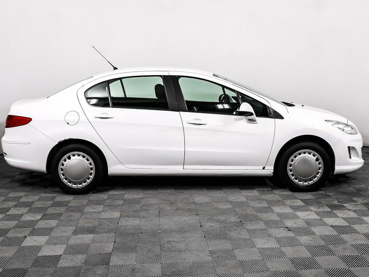 Купить Peugeot 408, 2012, 146 000 км, фото №4