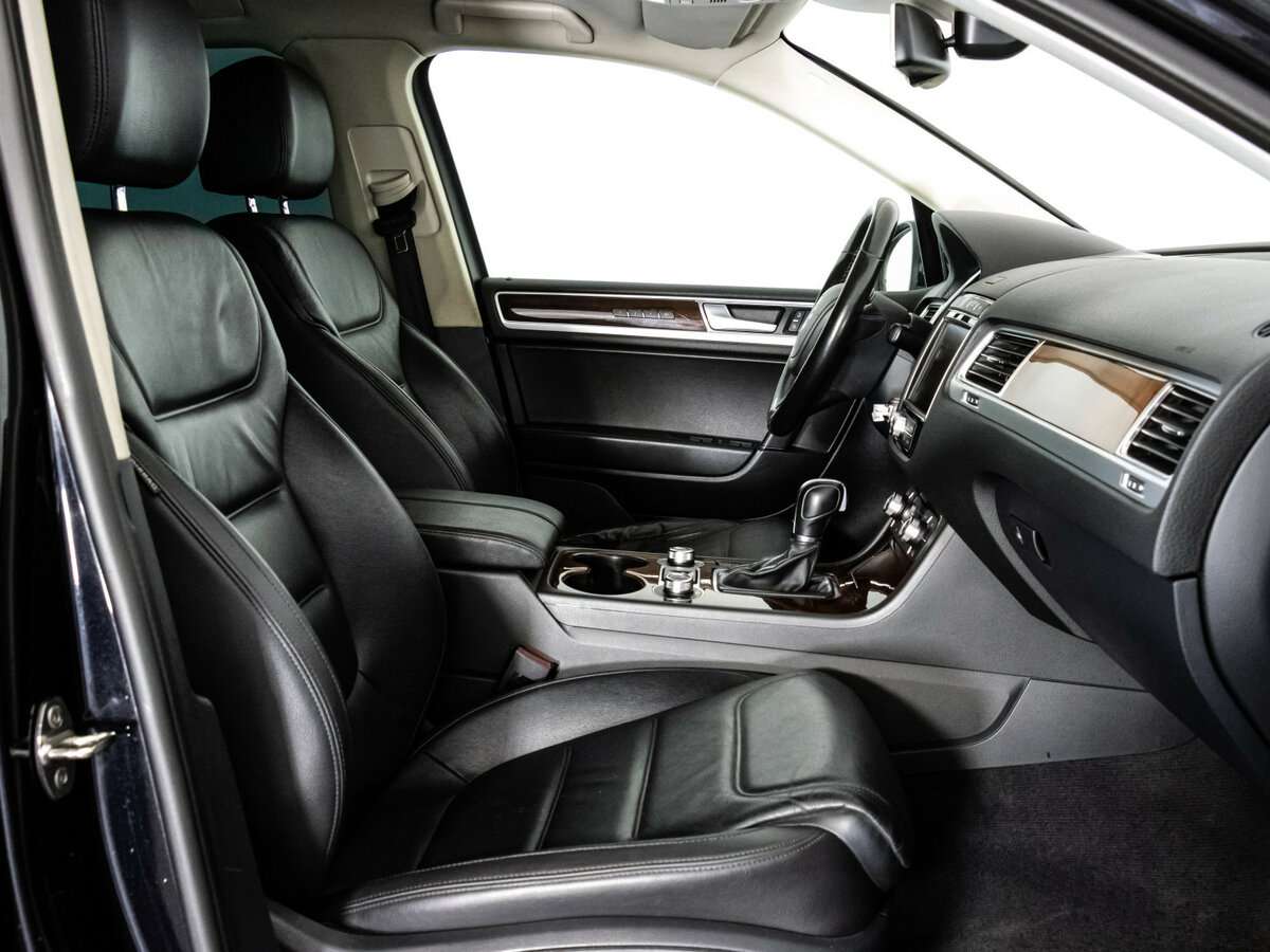 Купить Volkswagen Touareg, 2015, 224 931 км, фото №17