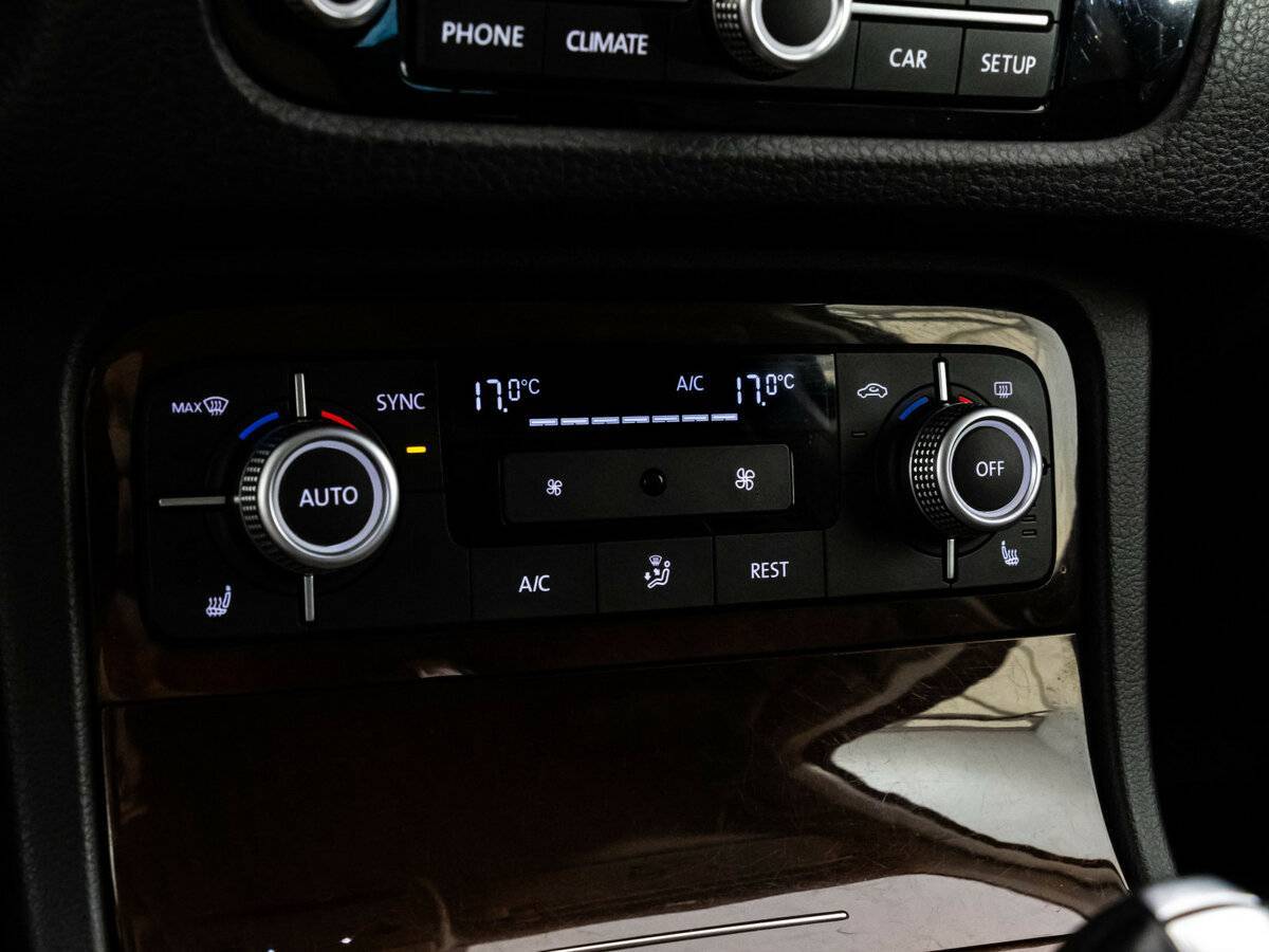 Купить Volkswagen Touareg, 2015, 224 931 км, фото №19