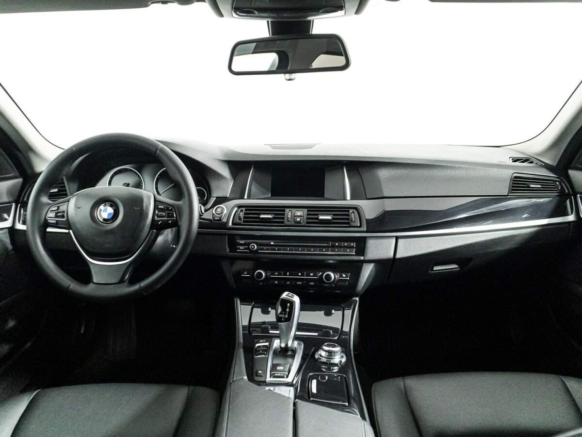 Купить BMW 5 серии 520i, 2014, 146 115 км, фото №13