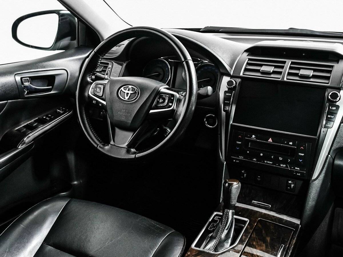 Купить Toyota Camry, 2017, 169 000 км, фото №9