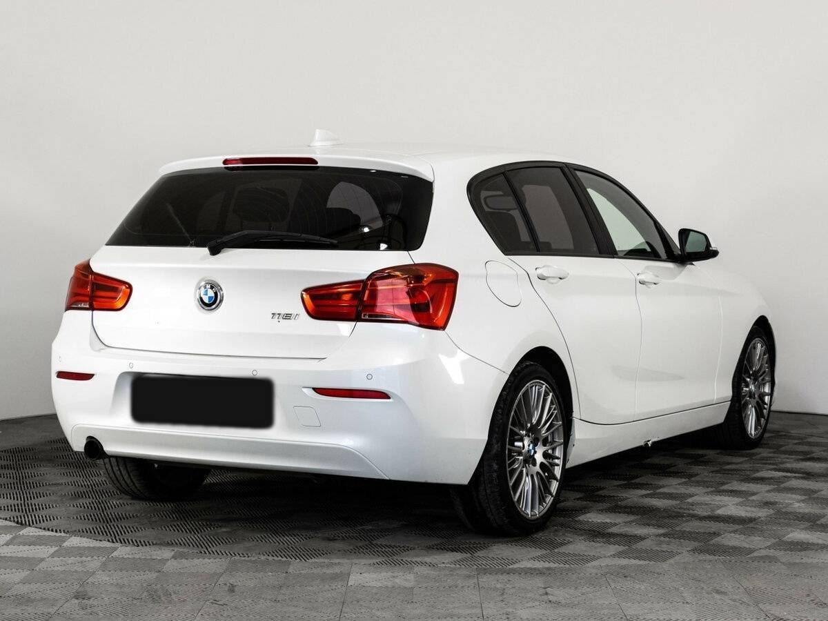 Купить BMW 1 серии 118i, 2017, 137 252 км, фото №6