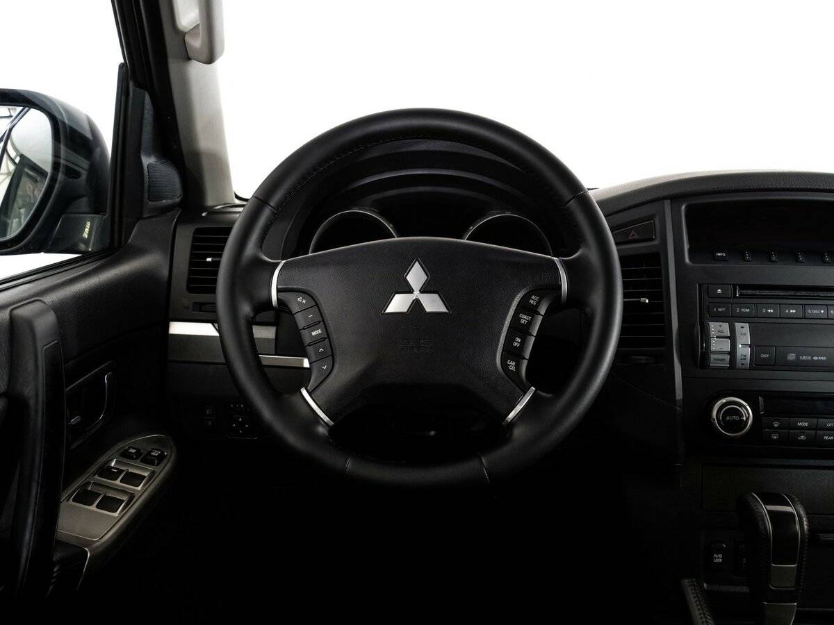 Купить Mitsubishi Pajero, 2012, 206 007 км, фото №11