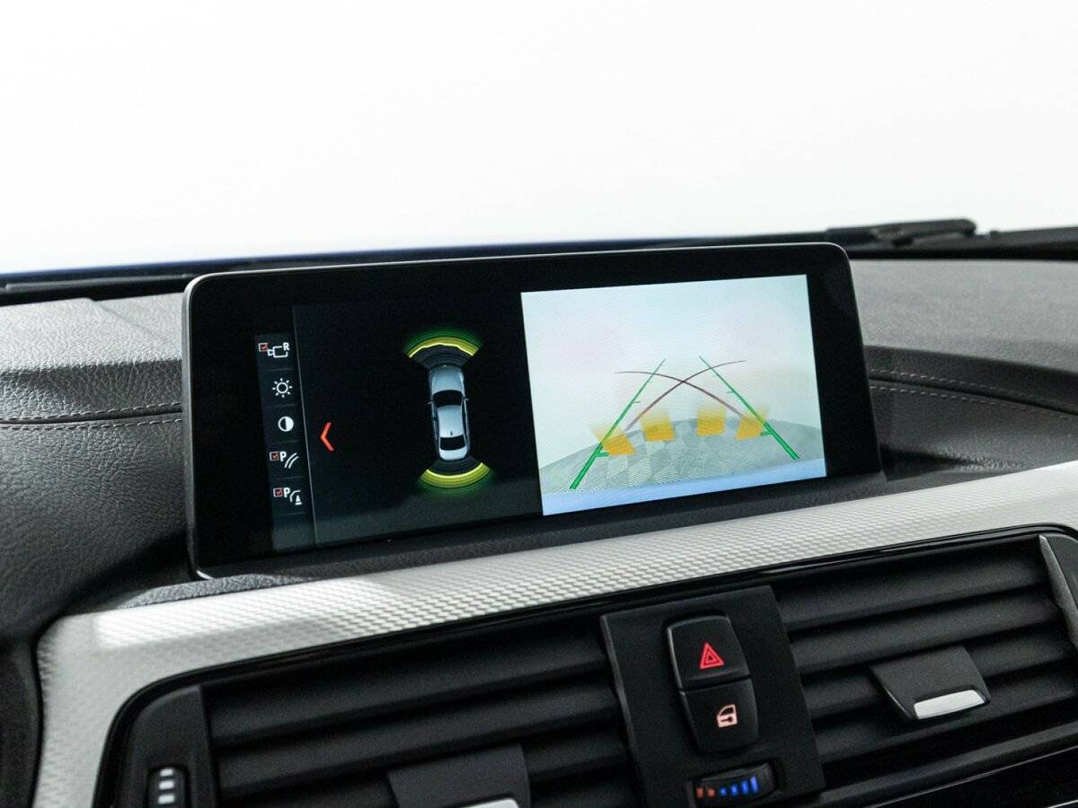 Купить BMW 3 серии 320i xDrive, 2018, 85 826 км, фото №17