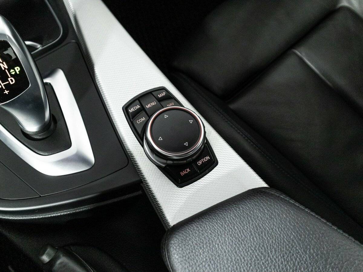 Купить BMW 3 серии 320i xDrive, 2018, 85 826 км, фото №20
