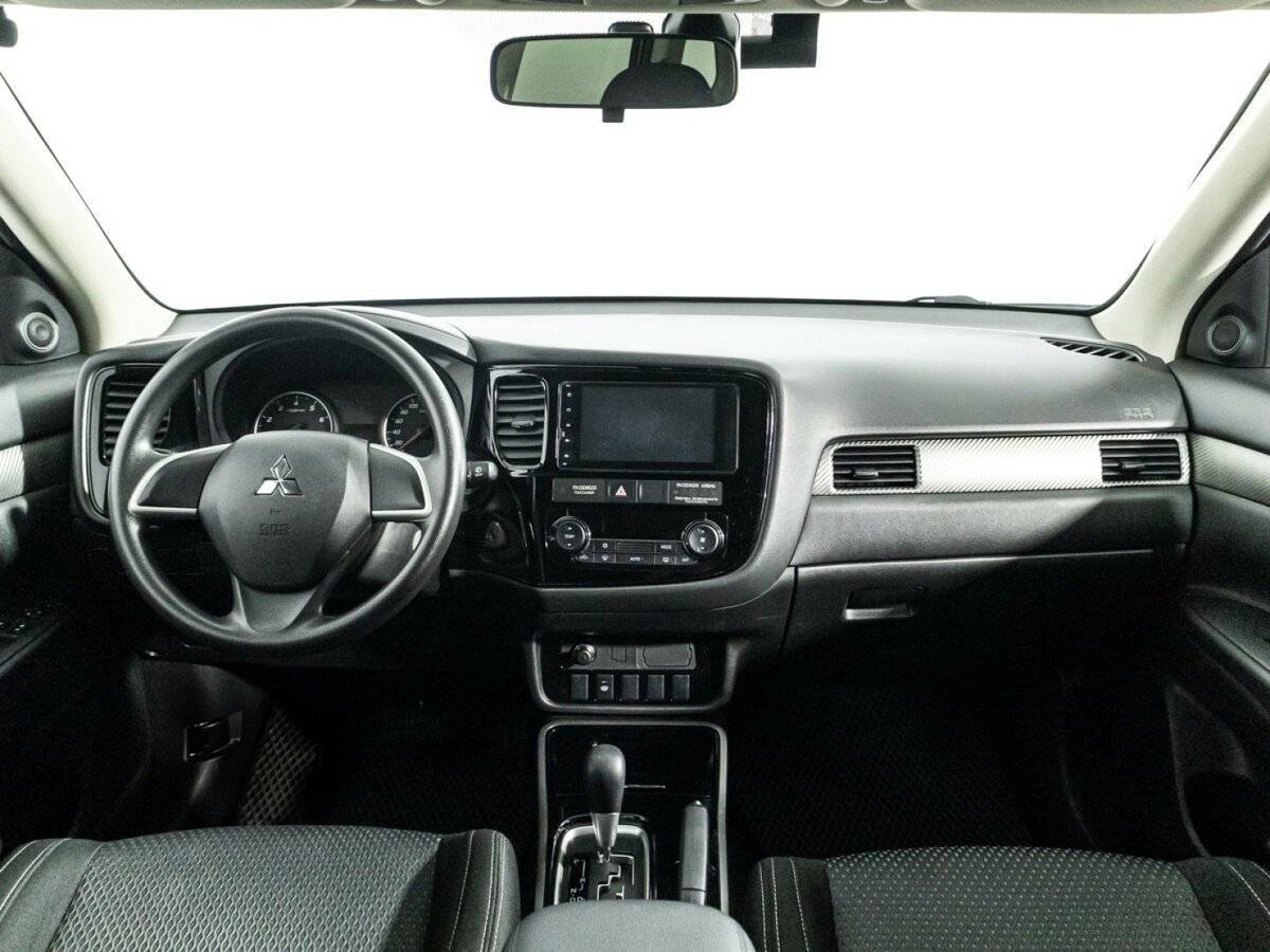 Купить Mitsubishi Outlander, 2017, 104 482 км, фото №13