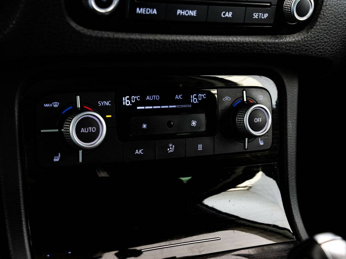 Купить Volkswagen Touareg, 2016, 177 353 км, фото №15