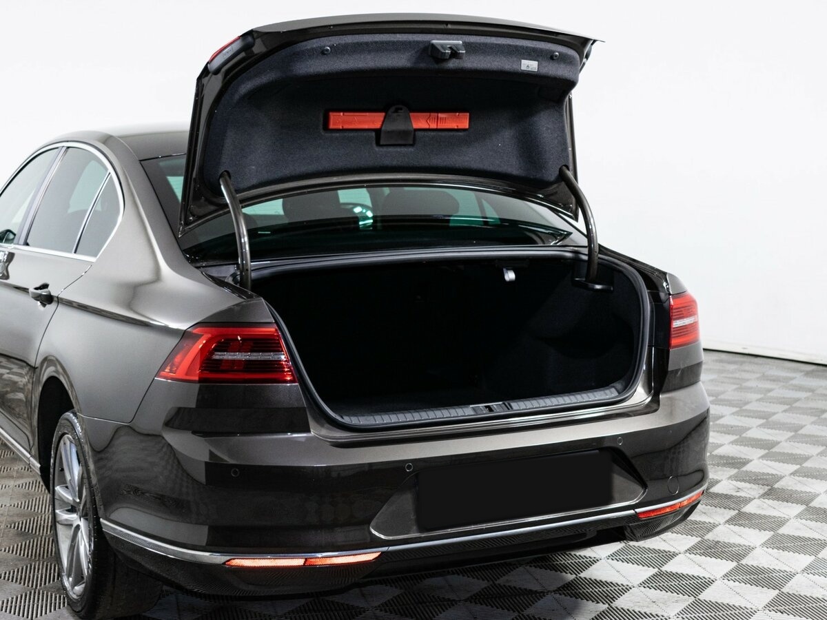 Купить Volkswagen Passat DSG6 B8, 2017, 97 768 км, фото №9