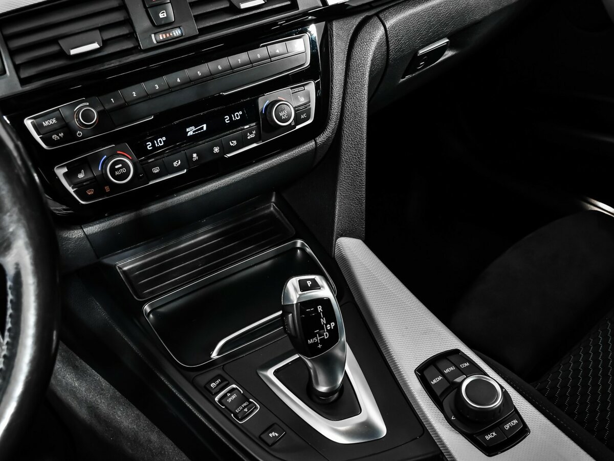 Купить BMW 3 серии 320i xDrive VI (F3x) Рестайлинг, 2017, 89 713 км, фото №15