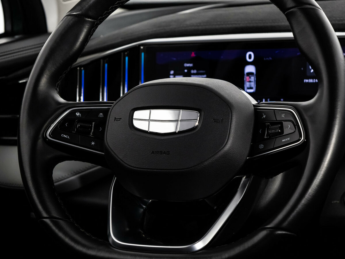 Купить Geely Atlas II, 2023, 56 116 км, фото №12