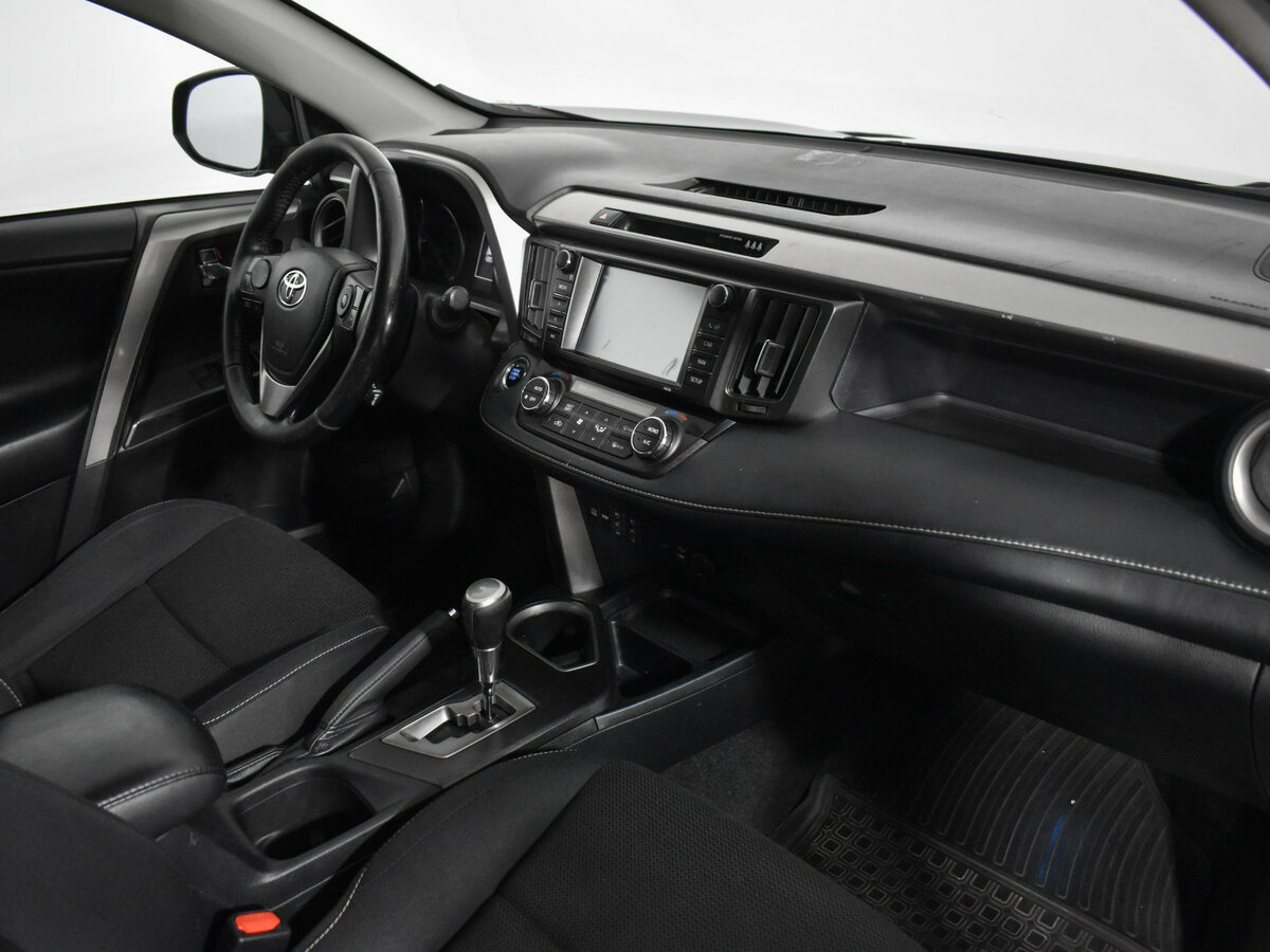 Купить Toyota RAV4 IV (XA40) Рестайлинг, 2018, 180 000 км, фото №14