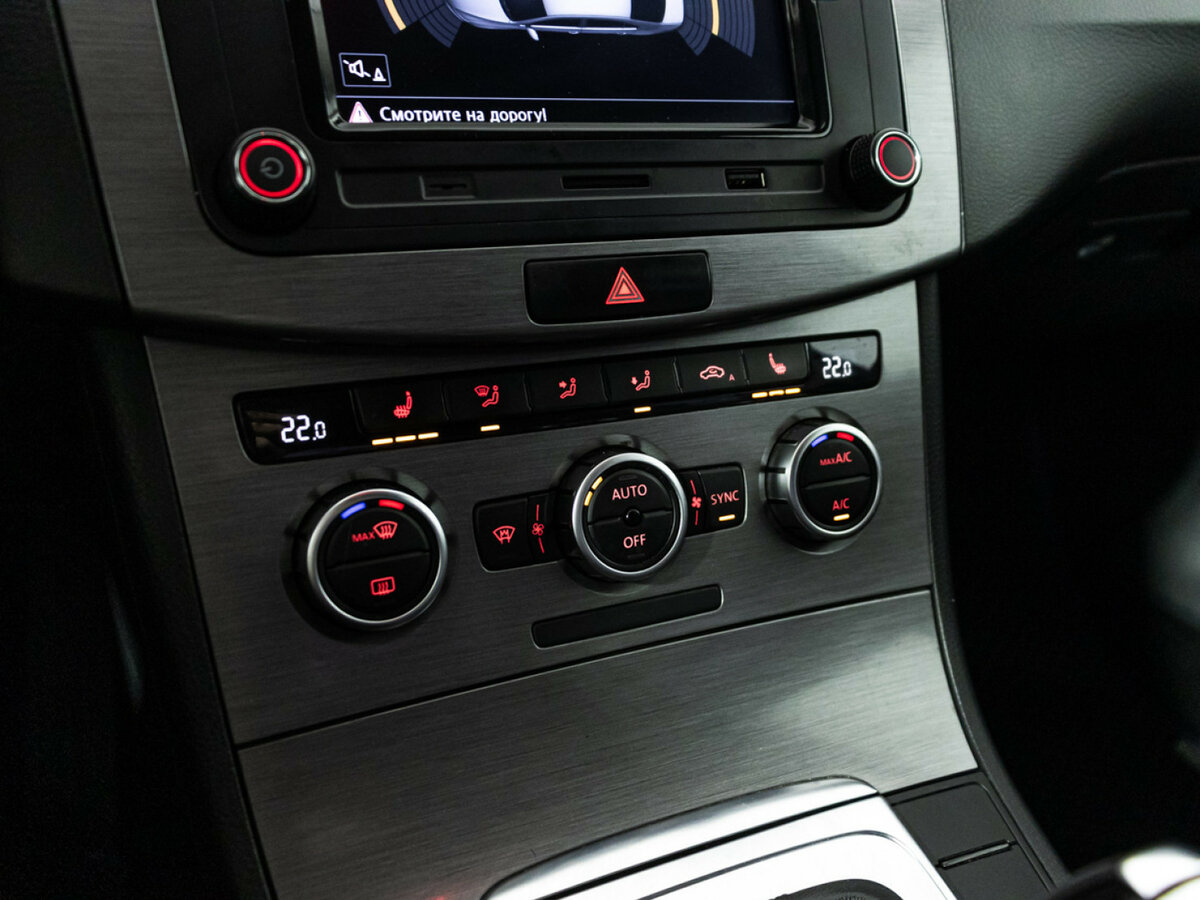 Купить Volkswagen Passat B7, 2012, 230 000 км, фото №16